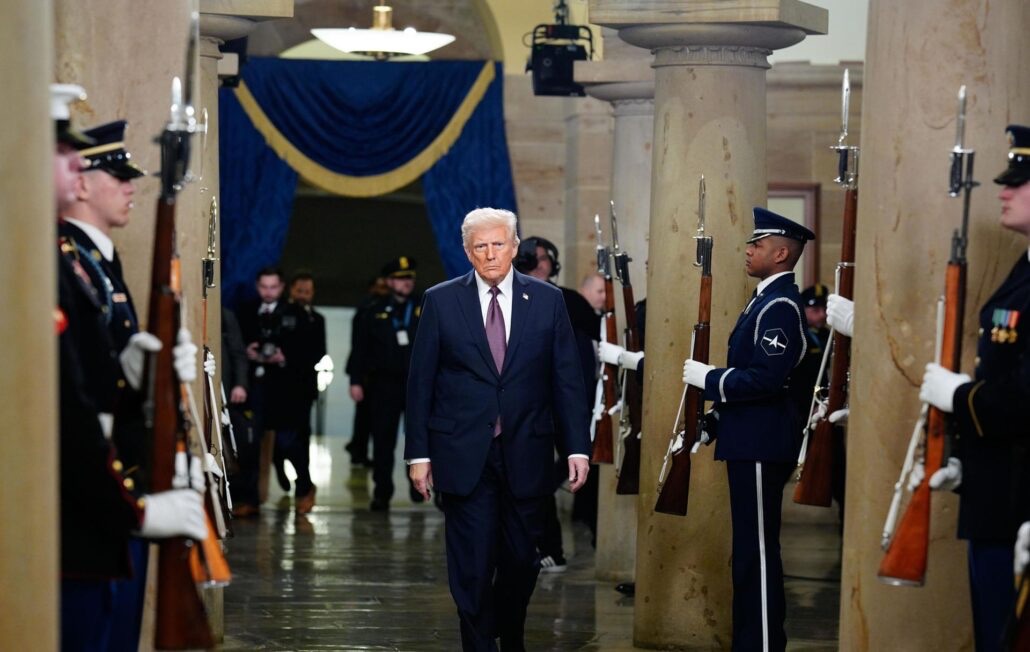 Trump promete «retomar» el Canal de Panamá y rebautizar el golfo de México