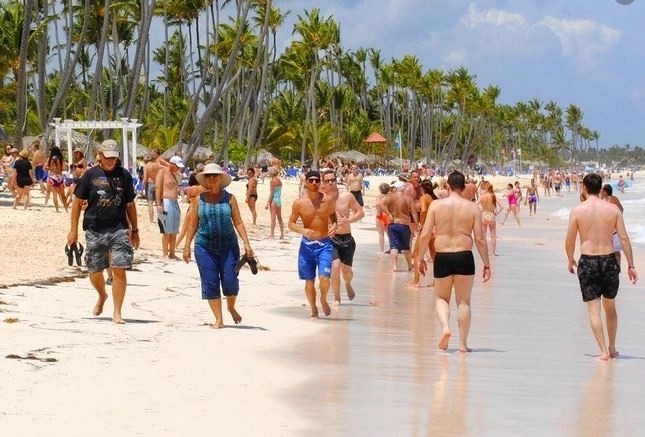 2.7 millones de estadounidenses visitaron la República Dominicana en 2024