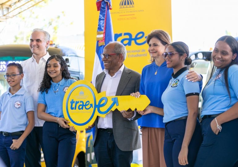 Gobierno Dominicano entrega 34 autobuses del TRAE en Puerto Plata y lanza programa de transporte inclusivo con rampas para sillas de ruedas 1 img 7090 1