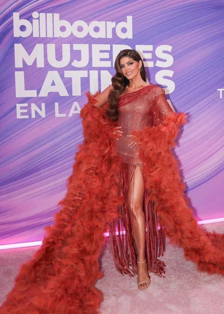 ¡Derroche de moda y estilo! En la alfombra de Billboard Mujeres Latinas en la Música 4 img 0784 1