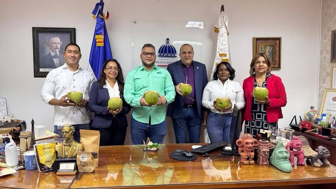 Anuncian Quinto Festival Nacional del Coco en Nagua, FESTI COCO 2025