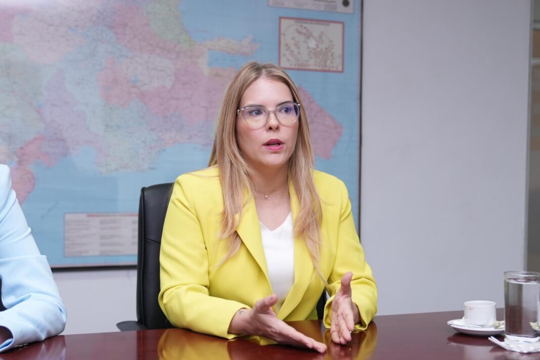 Diputada Carmen Ligia Barceló resalta importancia del proyecto “Alerta RD”