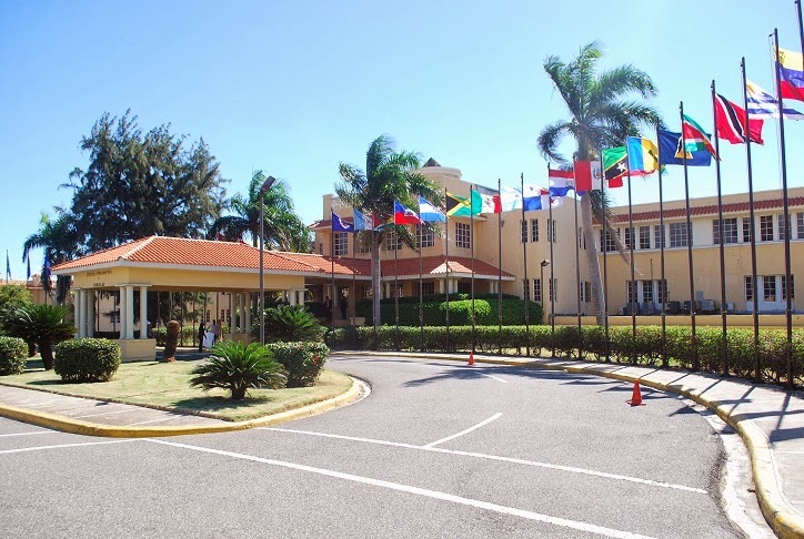 Abinader realiza nuevas designaciones diplomáticas en Puerto Rico y Cancillería 1 img 5259 1