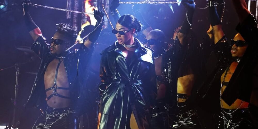 Yailin La Más Viral conquista los Premios Tu Música Urbano con dos premios y una ovacionada actuación