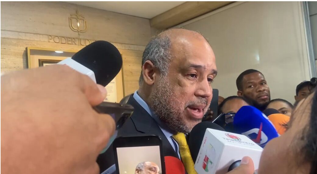 “MP no debería solicitar prisión preventiva”, dice abogado de los hermanos Espaillat