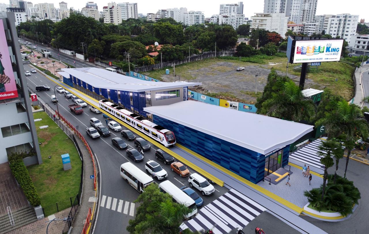 Gobierno recibirá informe final del tren metropolitano en la primera semana de julio