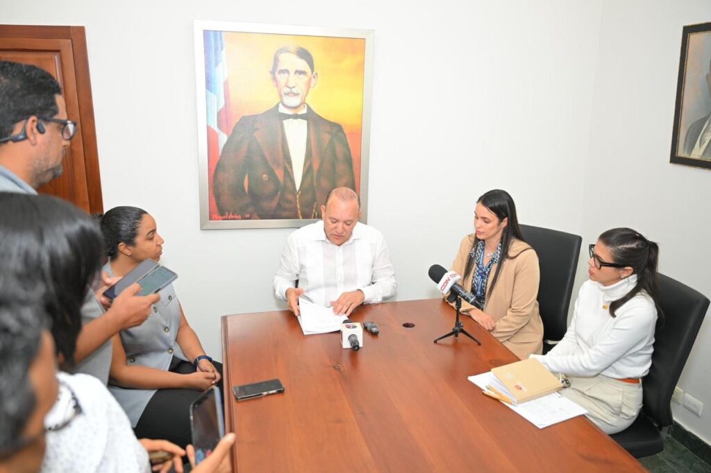 Alcaldía de Santiago confirma que obra colapsada fue notificada y paralizada por falta de planos aprobados 1 img 6453 1