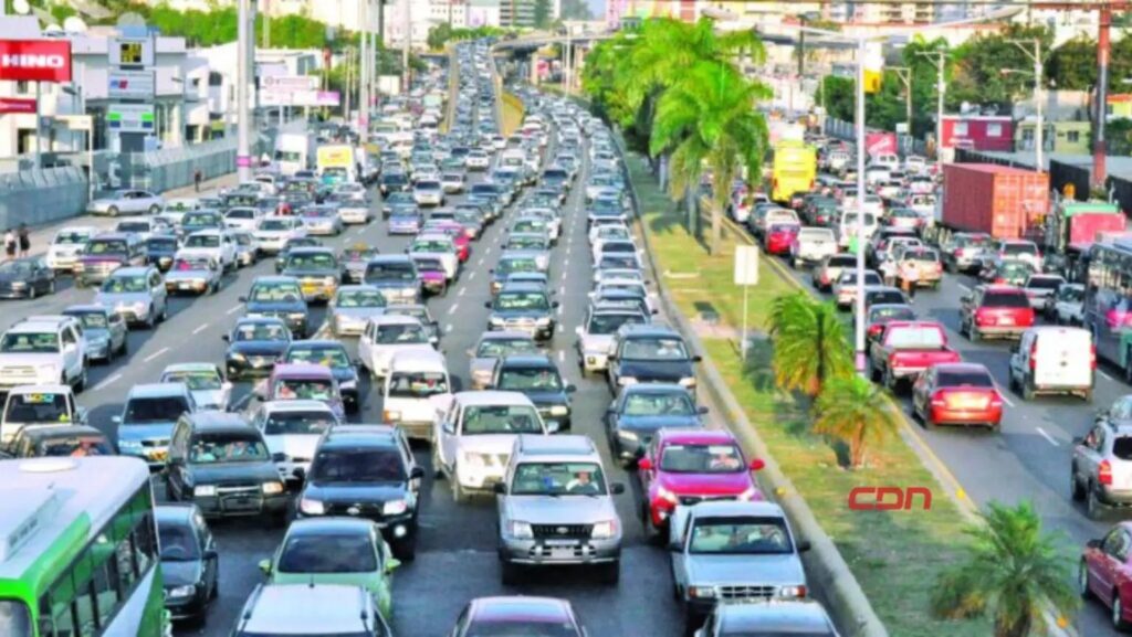 Gobierno anuncia nuevo horario laboral y otras medidas para mejorar tránsito 1 img 6516