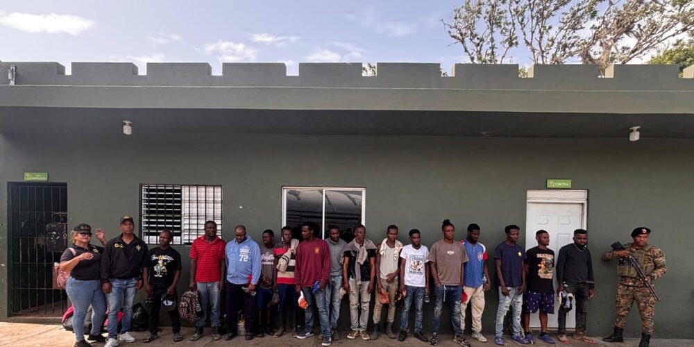 Detienen a 46 indocumentados haitianos durante operativos en la frontera 1 img 7155 1