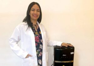 Especialista advierte sobre riesgos para la salud por consumir agua de bebederos contaminados 1 adae6712 434d 4309 9a5d f1d248523492 9699 0000015c9cb2e3f1 file