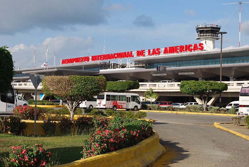 Aeropuerto Las Américas inicia operaciones en pista alterna 1 img 0117
