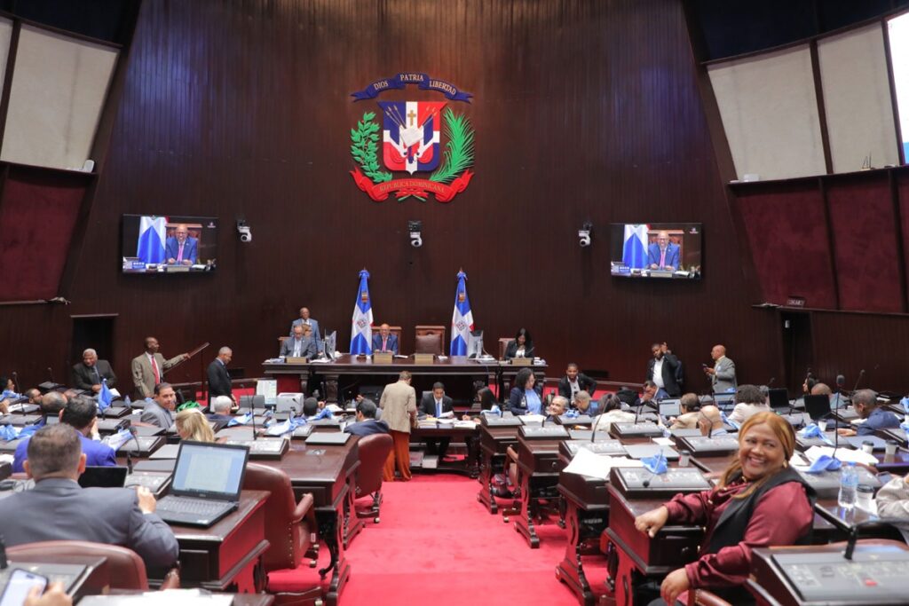 Cámara de Diputados aprueba en segunda lectura el proyecto de ley Alquileres 1 img 0118