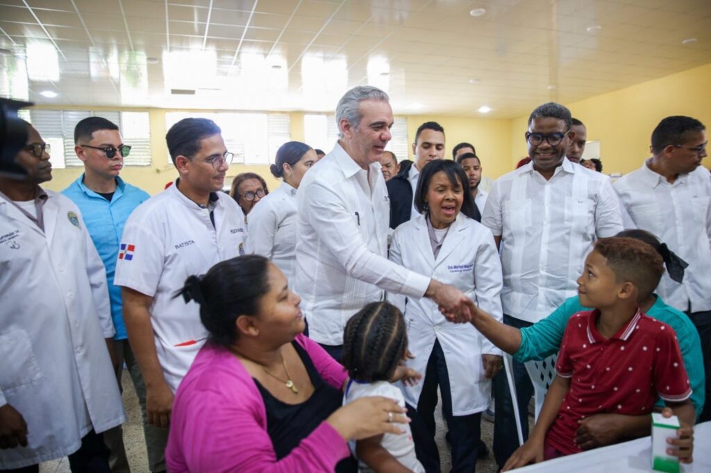 Presidente Abinader inaugurará nuevo Hospital Traumatológico y tres escuelas 1 img 0134
