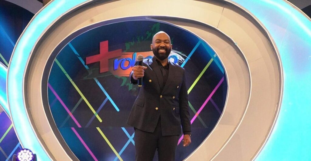 Brea Frank vuelve a la televisión como conductor de “Más Roberto” 1 img 7734 1