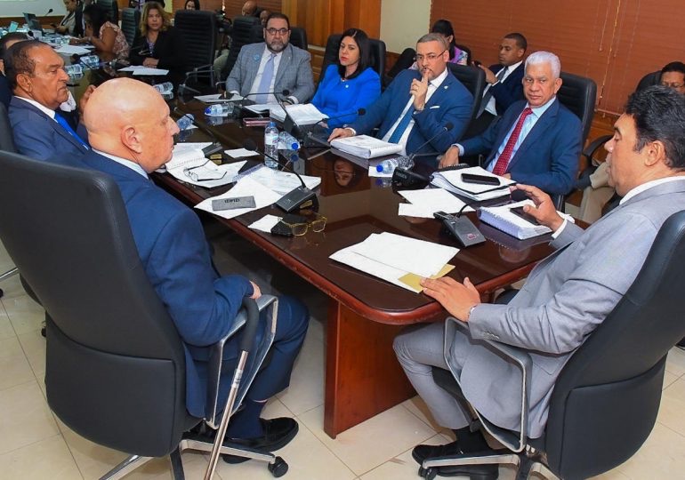 Senado concluye análisis del proyecto que modifica el Código de Trabajo 1 img 7742 1