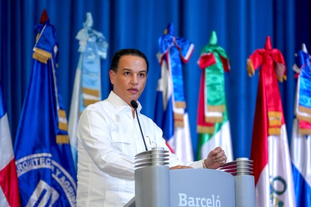 Gobierno quiere llevar de 98.2% a 99.5% los dominicanos que reciben electricidad al 2030 1 img 7799 1