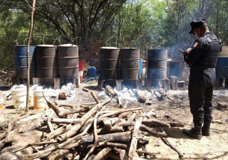 Ministerio Público solicita coerción contra mujer arrestada en fábrica ilegal de bebidas alcohólicas 1 img 7898 1