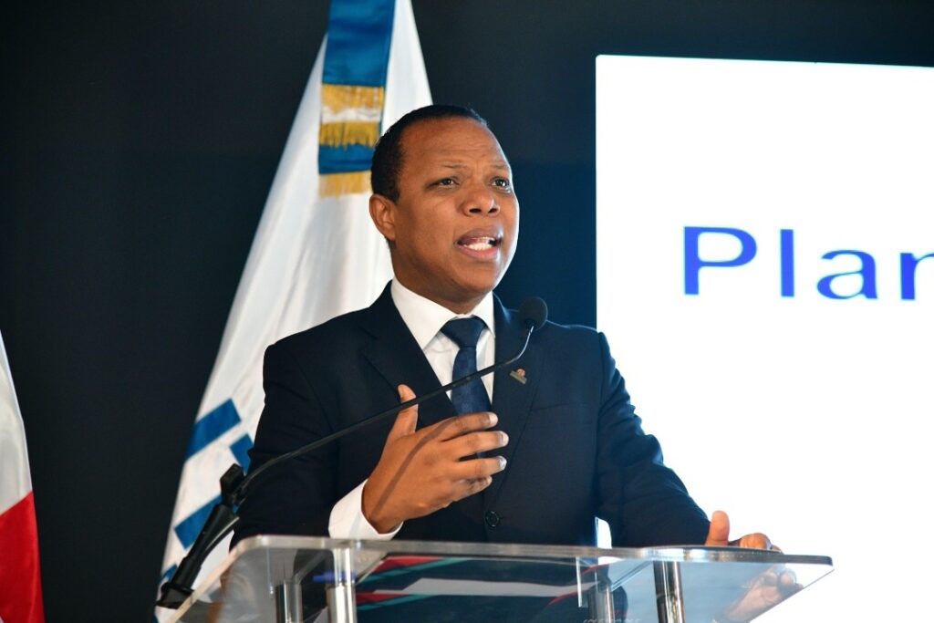 INTRANT y su director presentan querella penal por soborno, lavado y chantaje contra la empresa Dekolor 1 img 8010 1