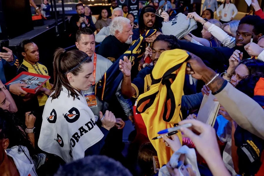 La baja de Caitlin Clark desluce el All-Star de la WNBA