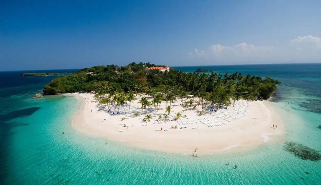 Expedia incluye a RD en su lista de viajes “Islas más populares de 2025” 1 img 9004