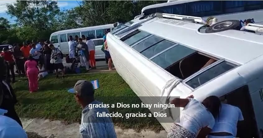 Guagua se accidenta en la autovía La Romana–San Pedro de Macorís; una persona herida 1 img 9094 1