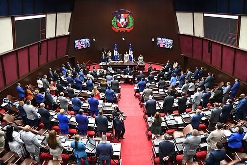 Diputados aprueban ley que premia a los votantes con descuentos y trámites gratuitos 1 img 9136