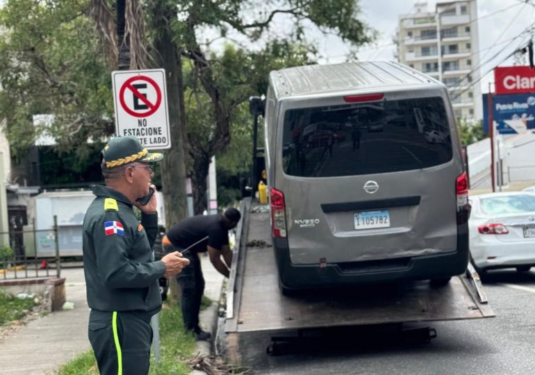 Parqueat_RD cobrará RD$5,000 por remolque de vehículos mal estacionados 1 img 9198 1