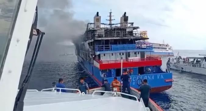 Pánico a bordo del KM Barcelona: un incendio deja 5 muertos y decenas de evacuados en Indonesia 1 img 9211 1