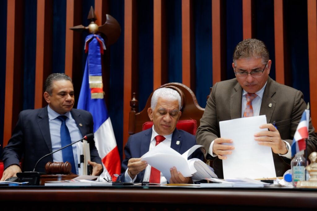 Senado aprueba en segunda lectura el Código Penal sin incluir las tres causales 1 img 9318 1