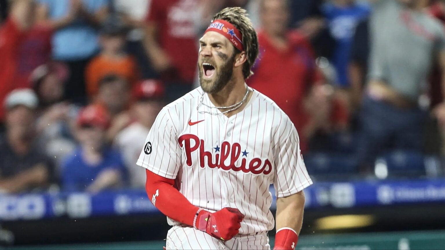 Harper dispara su jonrón 350 y se convierte en el jugador activo más joven en alcanzar la cifra