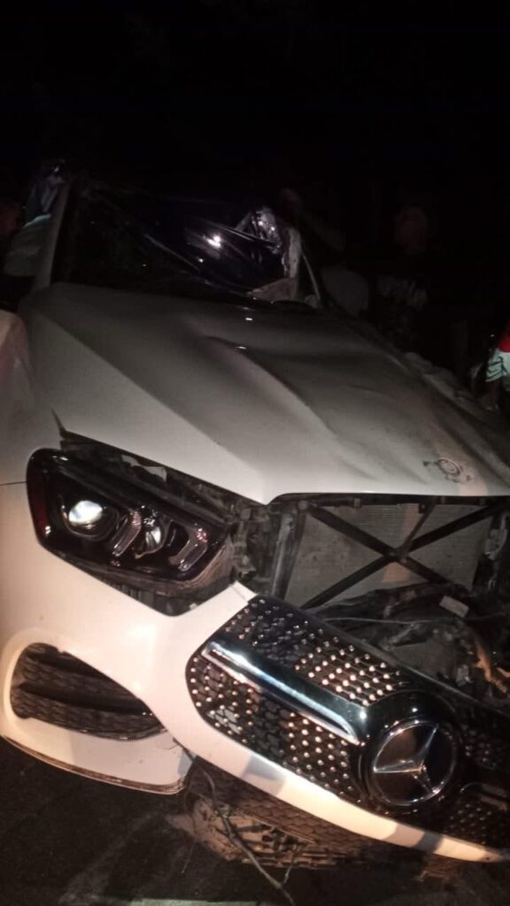 Accidente en carretera La Gina - Sabana de la Mar deja dos personas fallecidas, incluyendo un bebé, y dos heridos de gravedad 2 img 9831