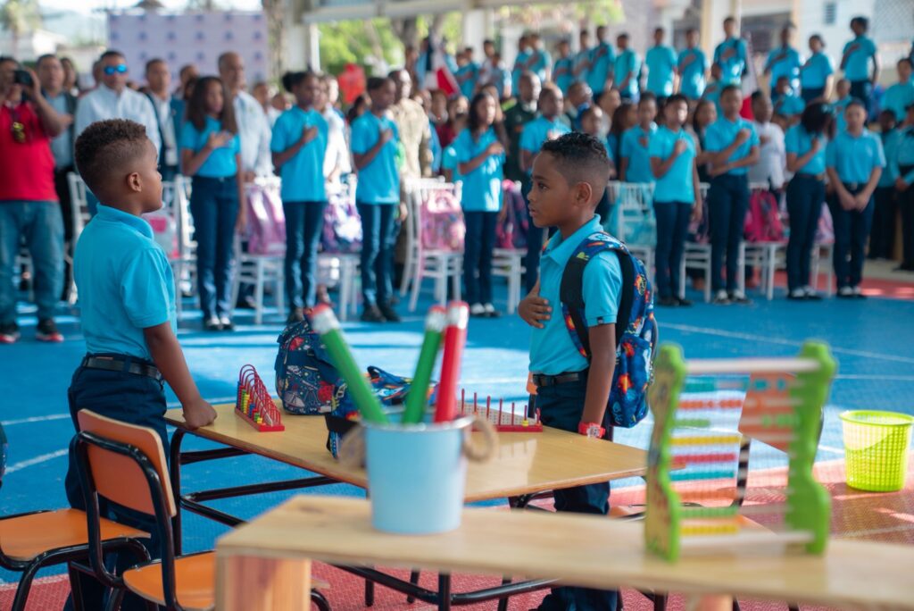 Más de 25 mil estudiantes inician el año escolar en Hato Mayor 6 13f63506 1446 4473 96ad 3f5913cb4759