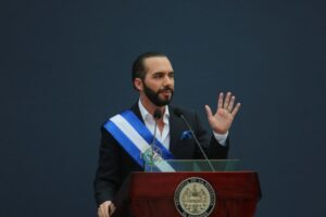 La Asamblea Legislativa de El Salvador avala la reeleción presidencial indefinida 1 img 0211