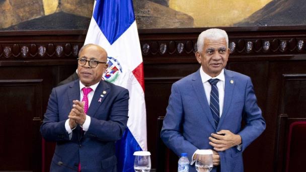 Pacheco y De los Santos celebran promulgación de Código Penal 1 img 0402