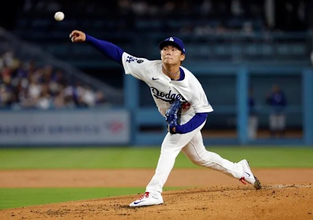 Yamamoto lidera a Dodgers en victoria 3-0 sobre Rays para llevarse la serie 1 img 0431