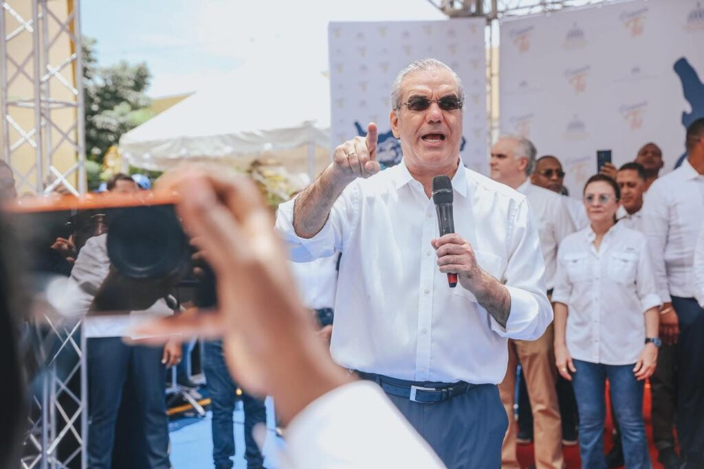Presidente Abinader encabezó Jornada "Primero Tú" en el sector Capotillo 2 img 1035