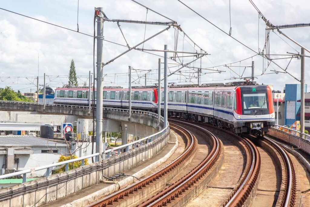 Inauguran trenes de seis vagones y túnel de interconexión del Metro de Santo Domingo 2 img 1120