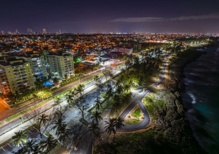 Collado anuncia segunda etapa de revitalización del malecón de SDE con más actividades culturales 1 img 1124