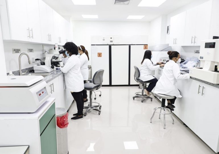 SNS amplía servicios de laboratorio clínico y diagnóstico en la Red Pública 1 img 1135