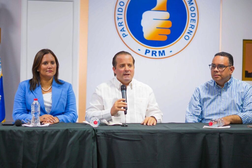 Paliza: “Abinader ha sido el impulsor del cambio que reclamaba el país” 1 img 1331