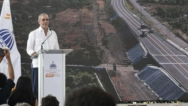 El Gobierno inaugura la Circunvalación de Baní