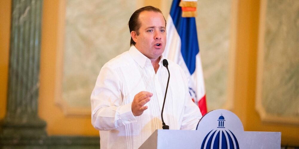 Gobierno promulga Ley 82-25 que moderniza el régimen de Bien de Familia
