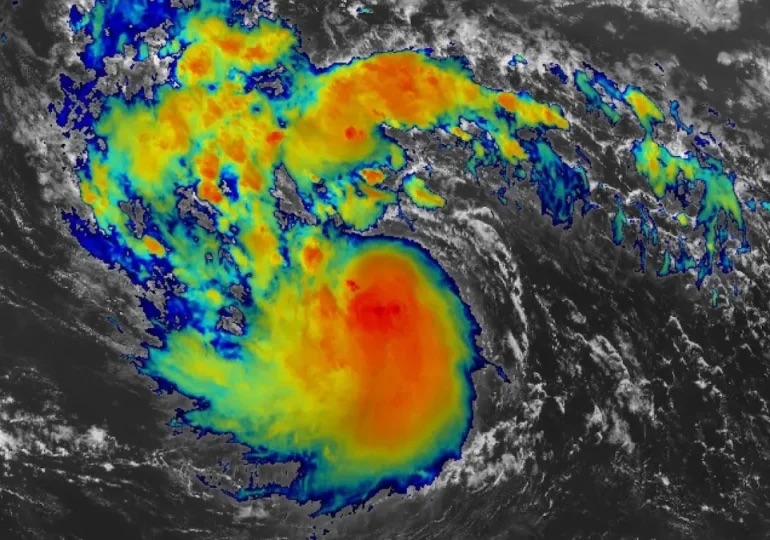 Huracán Erin provocará incremento de lluvias y ráfagas de viento sobre República Dominicana