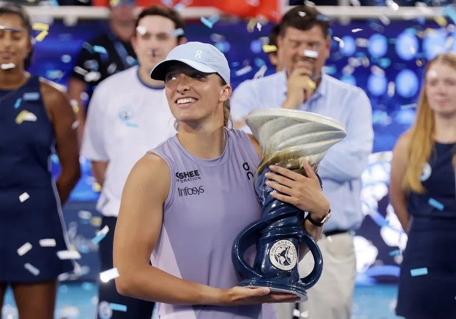 Swiatek derrota a Paolini y se proclama campeona del Masters 1.000 de Cincinnati 1 img 1865