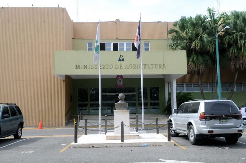 Detienen a varios empleados del Ministerio de Agricultura por presunto desvío de fondos 1 img 2142