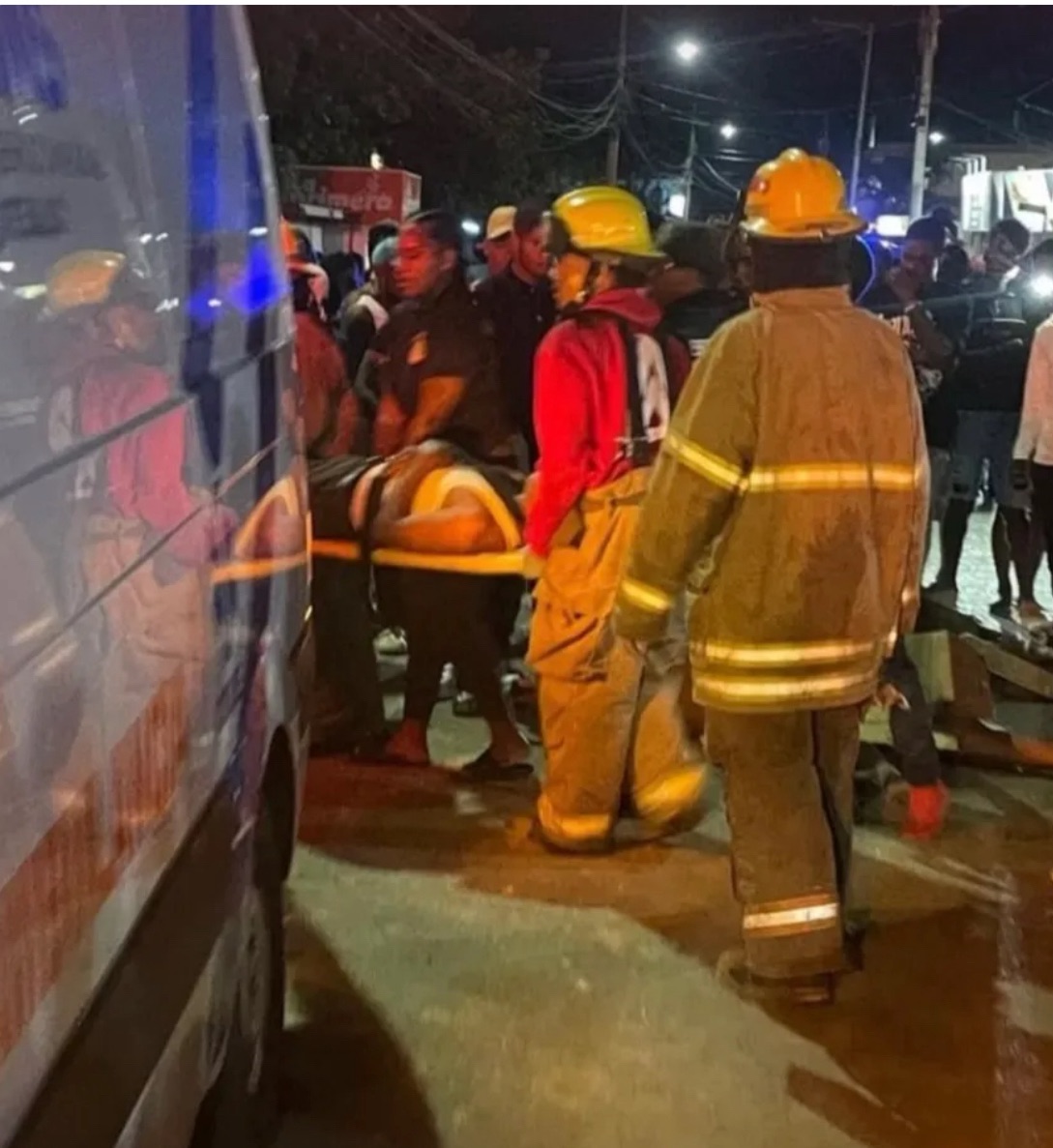 Seis muertos y 14 heridos en aparatoso accidente en La Ceiba, Verón Punta Cana