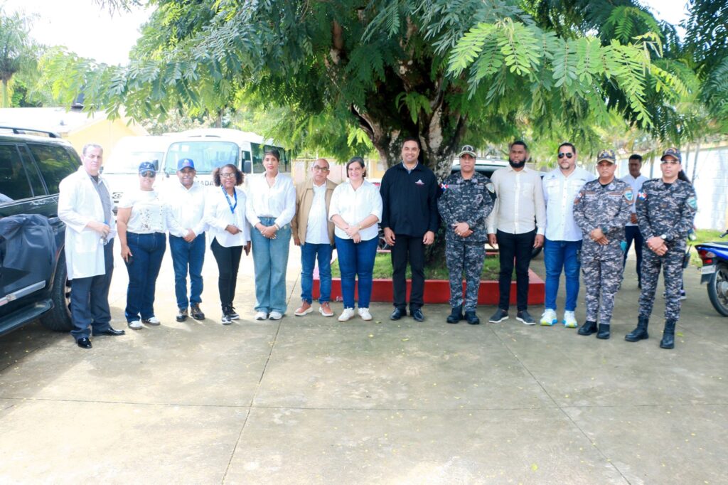 Ministerio de Interior y Policía realiza jornada “Garantía de Paz” en El Valle, Hato Mayor 5 1acedd23 44c5 4a2c a7fd f917e9ea886b