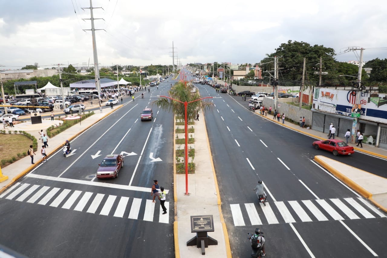 Provincia Santo Domingo se llevó el pastel más grande en descentralización de la inversión pública