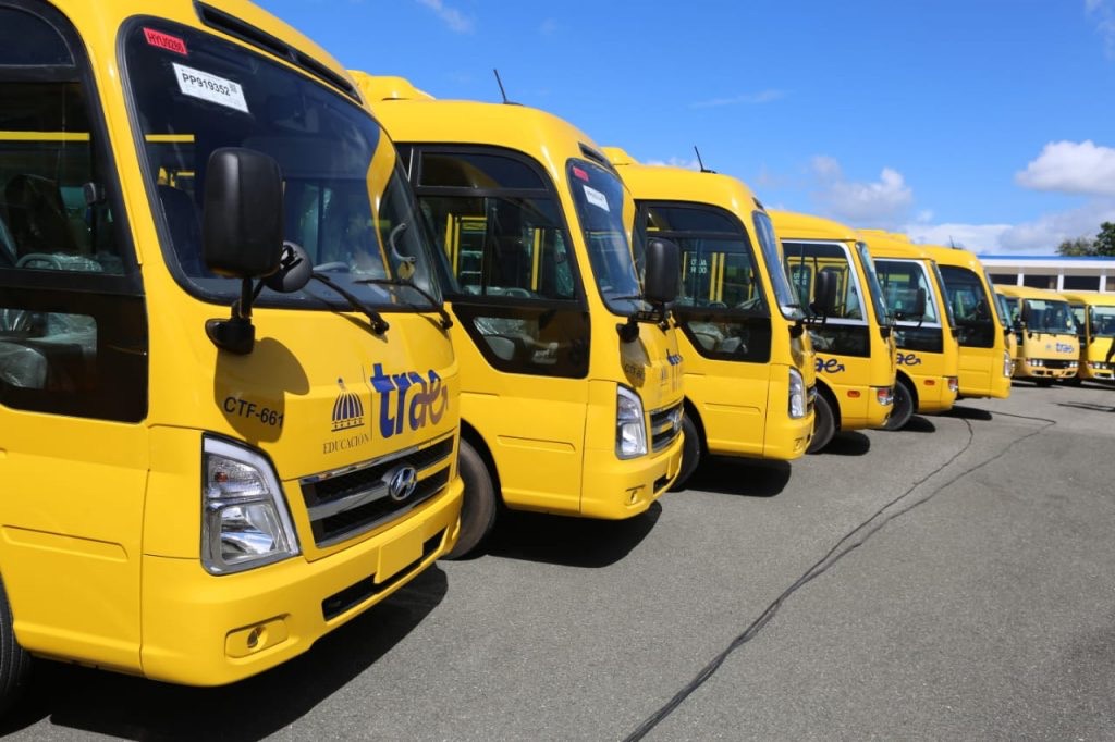 Gobierno promoverá transporte escolar en colegios privados para descongestionar el DN 5 img 3158