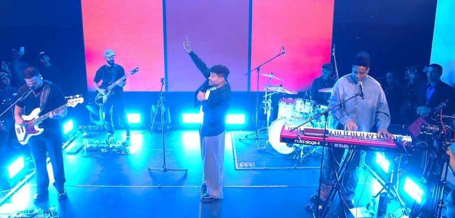 Grupo Barak sorprende con poderosa noche de adoración en La Casa de Alofoke 4 img 3686